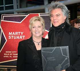 are connie smith and marty stuart still married