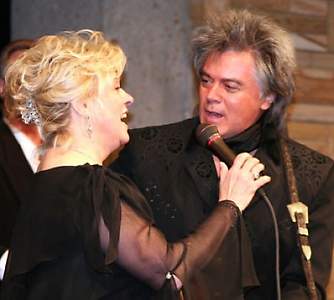 Marty Stuart, Connie Smith Offer 